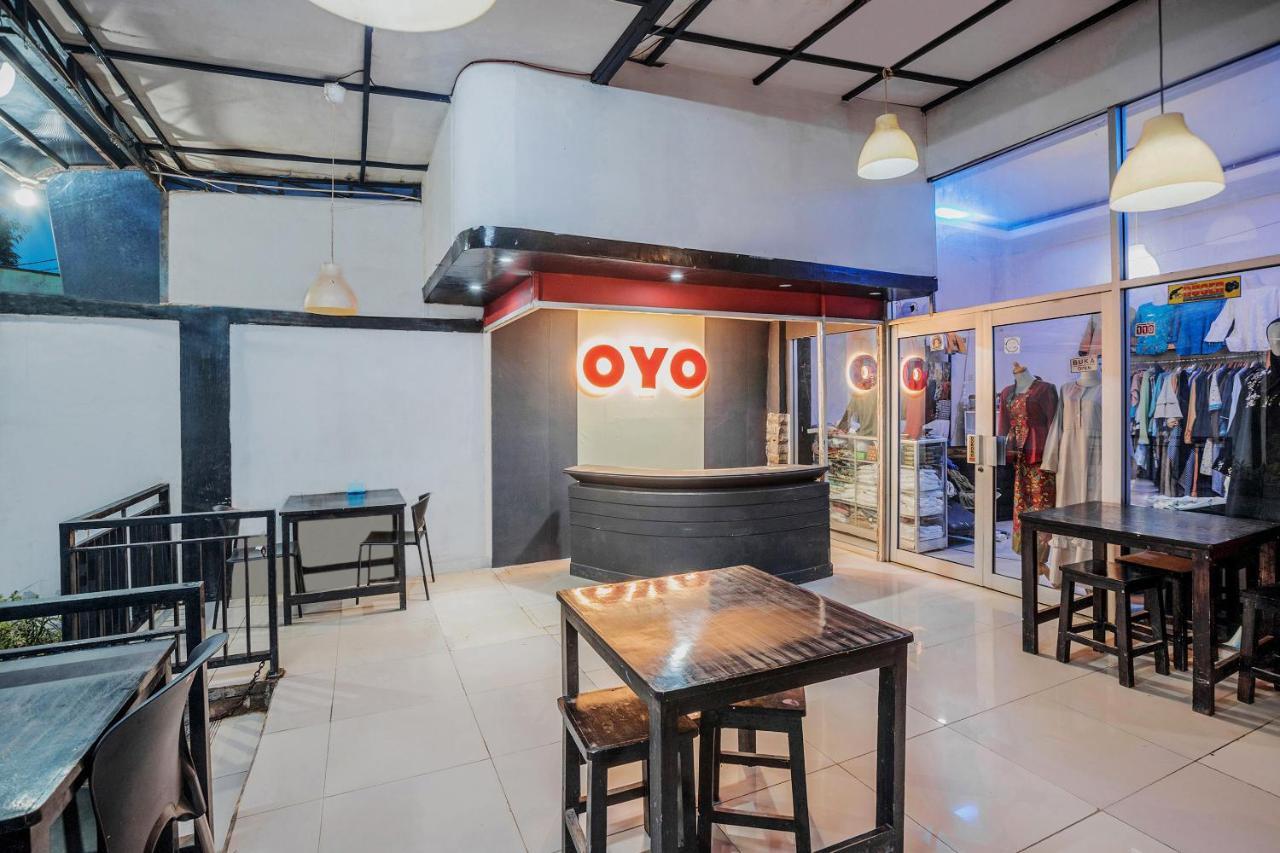 Oyo 527 My Home Bekasi Exterior foto